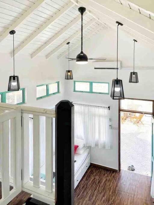 Sea Kecil Tiny House Near Jetty Of Kuala Besut Villa Kampong Nail Exterior photo